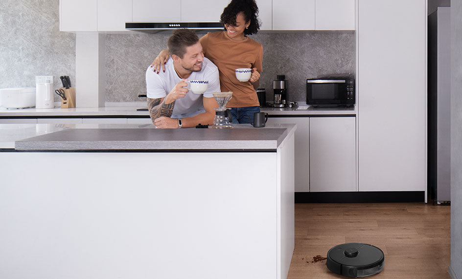 Roborock S5 Max's can clamber onto most carpets to deep clean the carpet fibers Roborock S5 Max's can clamber onto most carpets to deep clean the carpet fibers